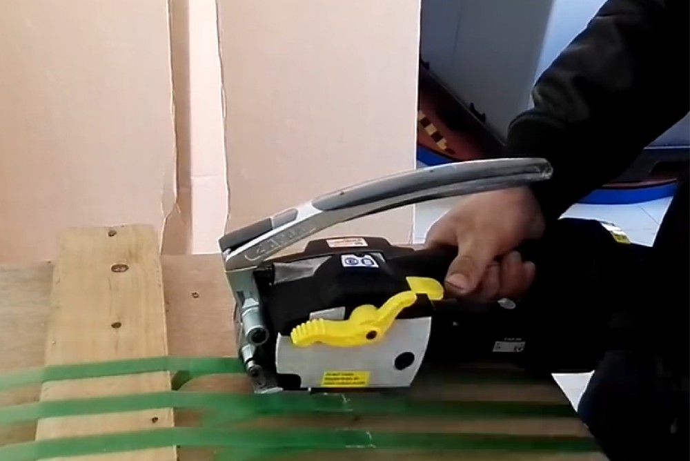 經(jīng)濟款電動打包機 操作視頻